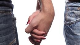 Couple main dans la main